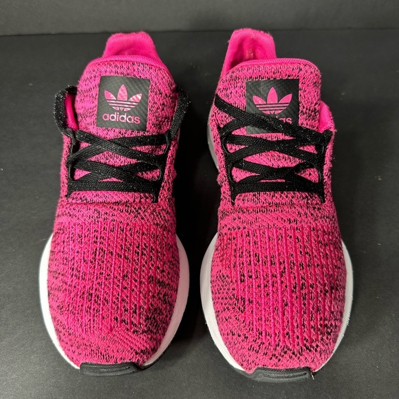 Adidas Pink and Black Sneakers size 5 pre owned Exellent conditions - Picture 1 of 5